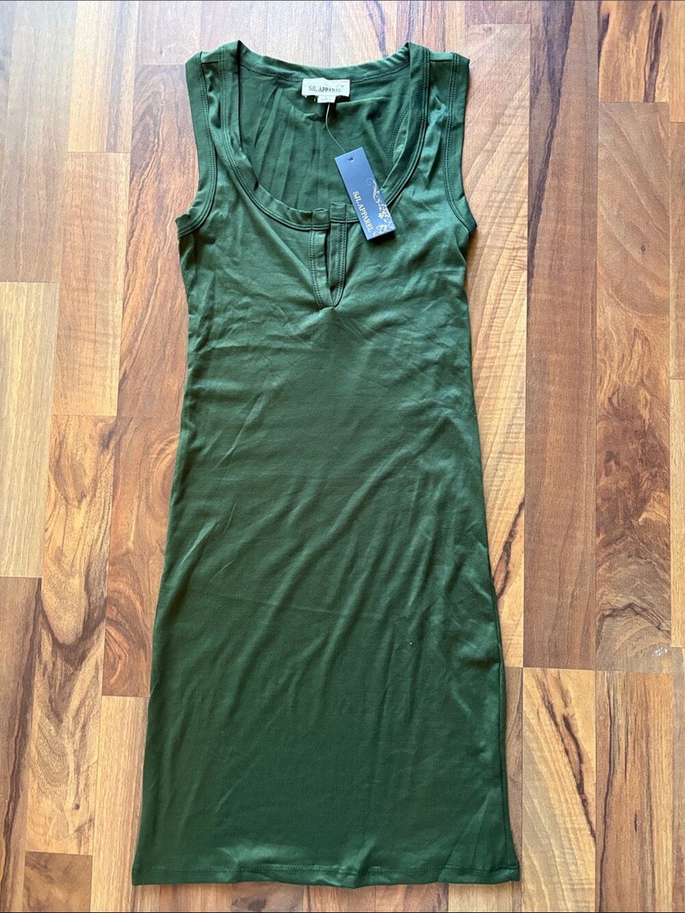 SJL APPAREL Woman’s L Green Sleeveless Mini Stretching Dress NWT